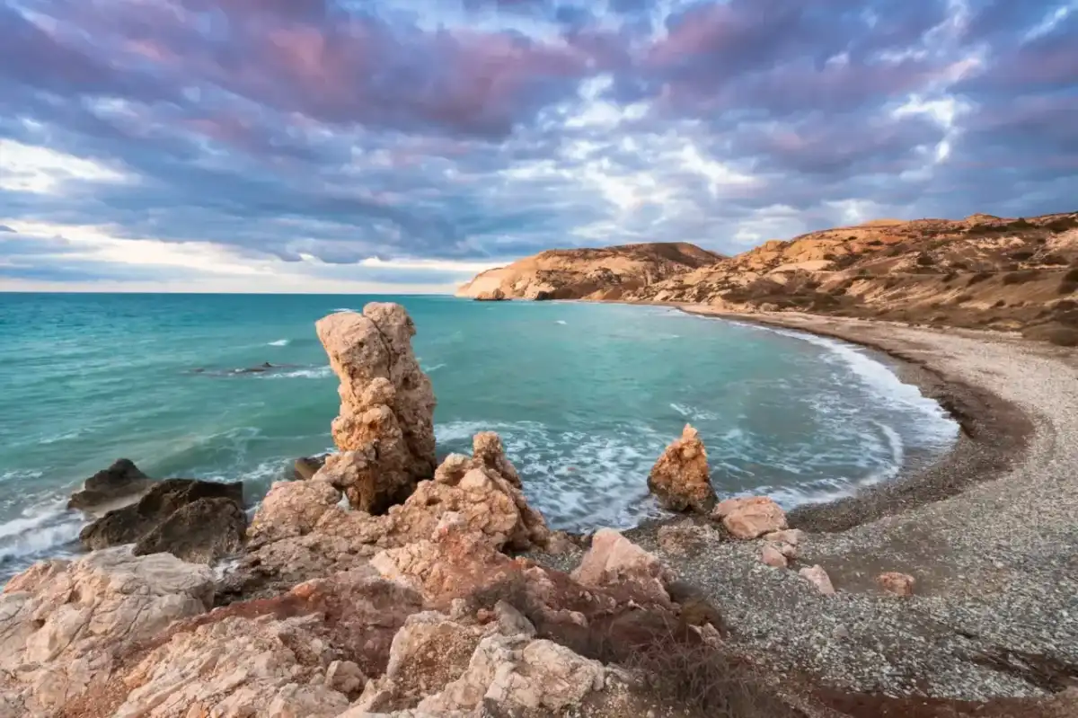Petra tou Romiou, czyli Skała Afrodyty - praktyczny przewodnik